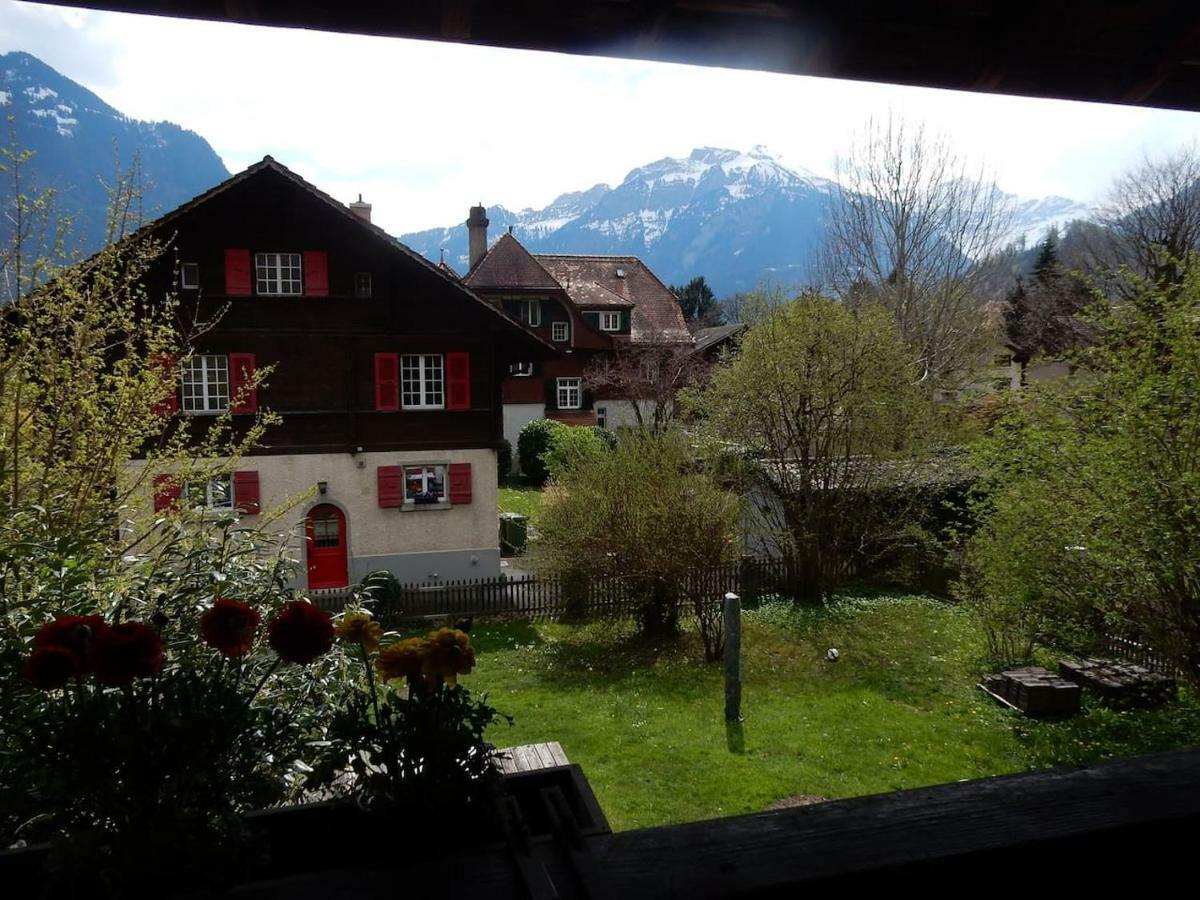 Traditional Swiss-Flat Interlaken Exterior photo